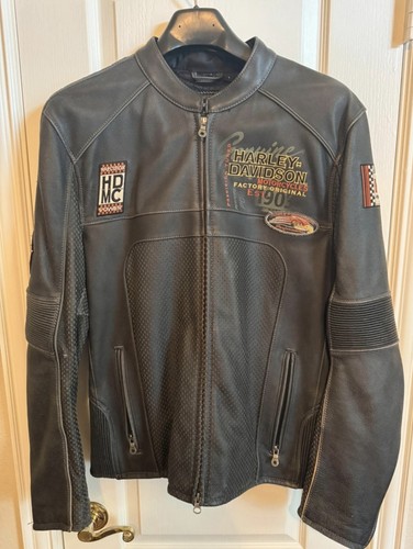 Mint harley davidson regulator - mint,